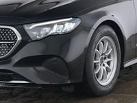 Gebraucht Mercedes E220 Avantgarde 197 PS (144 kW) 2025 Schwarz Limousine