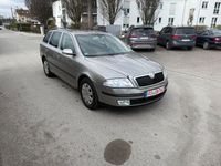 Gebraucht Skoda Octavia Elegance 140 PS (102 kW) 2008 Beige Kombi