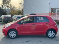 Gebraucht Toyota Yaris Cool 69 PS (50 kW) 2010 Rot Limousine