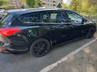 Usata Ford Focus Active 150 CV (110 kW) 2019 Nero Berlina