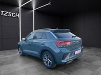 Gebraucht VW T-Roc R-line 150 PS (110 kW) 2025 Petroleum blue metallic SUV