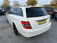 Gebraucht Mercedes C180 156 PS (114 kW) 2008 Weiß Kombi