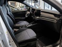 Gebraucht Skoda Octavia SportLine 150 PS (110 kW) 2026 Moonweiß perleffekt Kombi