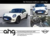 Używany Mini Cooper 136 KM (100 kW) 2015 Biały Hatchback