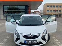 Gebraucht Opel Zafira Tourer Business 136 PS (100 kW) 2016 Weiß Van / Kleinbus