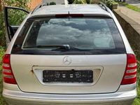 Gebraucht Mercedes C180 Classic 143 PS (105 kW) 2003 Kombi