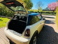 Gebraucht Mini Cooper D 111 PS (81 kW) 2012 Weiß Kleinwagen