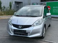 Gebraucht Honda Jazz Trend 90 PS (66 kW) 2012 Silber Kleinwagen