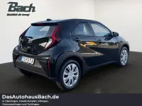 Gebraucht Toyota Aygo X Play 72 PS (52 kW) 2026 Mysticschwarz SUV