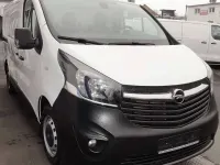 Gebraucht Opel Vivaro 95 PS (69 kW) 2017 Weiß Van / Kleinbus