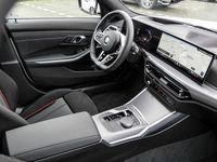 Gebraucht BMW 320 M Sport 190 PS (139 kW) 2025 Weiß Limousine