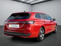 Gebraucht VW Passat 150 PS (110 kW) 2024 Rot Kombi