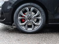 Neu Ford Focus ST-Line X 155 PS (114 kW) 2026 Schwarz Limousine