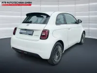Neu Fiat 500 Icon 65 PS (47 kW) 2026 Weiss Limousine