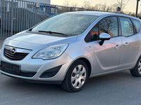 Gebraucht Opel Meriva Edition 101 PS (74 kW) 2011 Silber Van / Kleinbus
