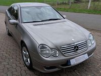 Gebraucht Mercedes C200 163 PS (119 kW) 2007 Grau Coupé