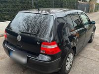 Gebraucht VW Golf IV 105 PS (77 kW) 2002 Schwarz Kleinwagen
