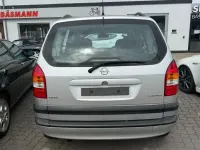 Gebraucht Opel Zafira 125 PS (91 kW) 2002 Silber Van / Kleinbus