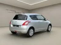 Gebraucht Suzuki Swift Comfort 94 PS (69 kW) 2015 Silber Kleinwagen