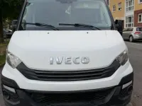 Usata Iveco Daily 136 CV (100 kW) 2018 Bianco Berlina