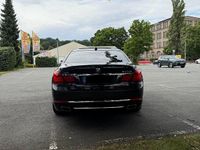 Gebraucht BMW 740 Performance 313 PS (230 kW) 2012 Grau Limousine