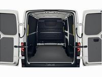 Neu VW Crafter 140 PS (102 kW) 2026 Weiß (candyweiss) Van