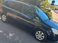 Gebraucht Opel Zafira Edition 115 PS (84 kW) 2009 Schwarz Van / Kleinbus