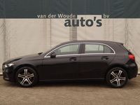 Gebraucht Mercedes A180 Edition 136 PS (100 kW) 2021 Schwarz Limousine