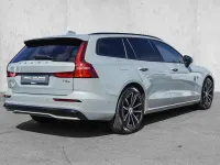 Gebraucht Volvo V60 Plus 310 PS (228 kW) 2024 Grau Kombi