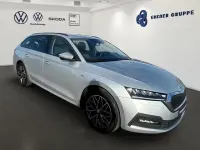 Gebraucht Skoda Octavia Clever 150 PS (110 kW) 2022 Brilliantsilber metallic Kombi