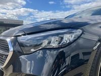 Gebraucht Mercedes E300 313 PS (230 kW) 2025 Metalliclack obsidianschwarz Kombi