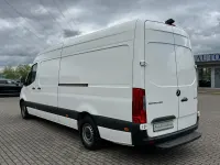 Używany Mercedes Sprinter 150 KM (110 kW) 2020 Biały Van