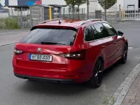 Gebraucht Skoda Superb Ambition 190 PS (139 kW) 2019 Rot Kombi