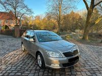 Gebraucht Skoda Octavia 105 PS (77 kW) 2012 Beige Kombi