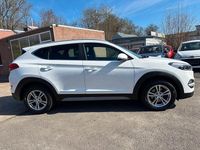 Gebraucht Hyundai Tucson Style 177 PS (130 kW) 2017 Weiß SUV