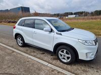 gebraucht Suzuki Vitara 1.6 VVT Premium 4x2 + AHK + 8fach bereift