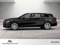 Neu Skoda Superb Selection 150 PS (110 kW) 2025 Schwarz Kombi