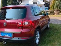 Gebraucht VW Tiguan Team 150 PS (110 kW) 2011 Rot SUV