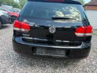 Gebraucht VW Golf VI Team 86 PS (63 kW) 2011 Deep black perleffekt Kleinwagen