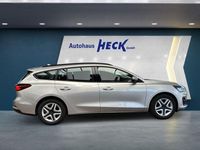 Gebraucht Ford Focus Cool & Connect 125 PS (91 kW) 2022 Silber Limousine