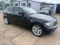 Gebraucht BMW 118 Advantage 143 PS (105 kW) 2011 Schwarz Kleinwagen
