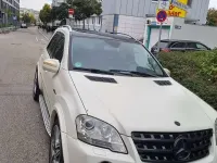 Gebraucht Mercedes ML500 387 PS (284 kW) 2009 SUV