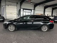 Gebraucht Hyundai i40 Premium 116 PS (85 kW) 2015 Schwarz Limousine