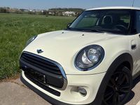 Second-hand Mini ONE 102 CP (75 kW) 2016 Alb Hatchback