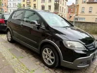 Gebraucht VW Golf Plus Cross 105 PS (77 kW) 2008 Schwarz Van / Kleinbus