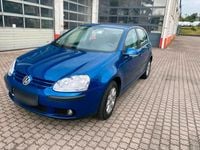 Gebraucht VW Golf V Edition 101 PS (74 kW) 2004 Blau Kleinwagen