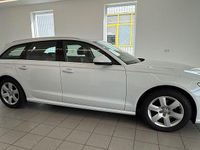 Gebraucht Audi A6 Ambiente 190 PS (139 kW) 2016 Gletscherweiss Kombi