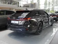 Gebraucht Audi A6 Sport 204 PS (150 kW) 2026 Braun Kombi