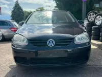 Gebraucht VW Golf IV Comfortline 102 PS (75 kW) 2004 Black magic perleffekt Kleinwagen