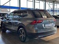 Gebraucht VW Tiguan Allspace Comfortline 200 PS (147 kW) 2020 Grau SUV
